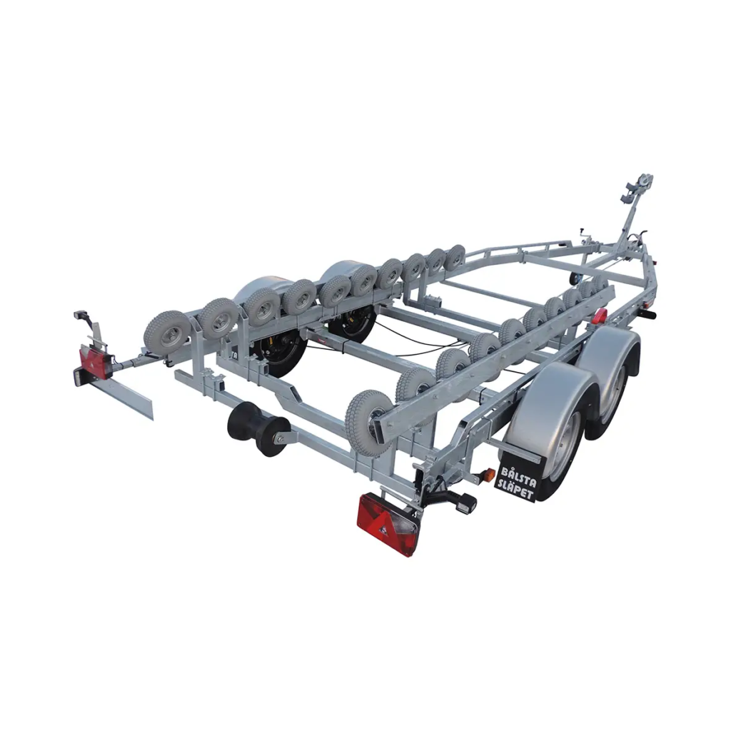 Båttrailer REG-2700FS för båtar 5,5-7,2m & 2080kg